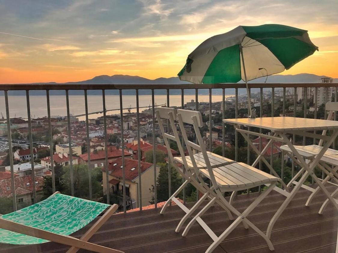 Апартаменты Linden Trsat With Balcony Риека Экстерьер фото